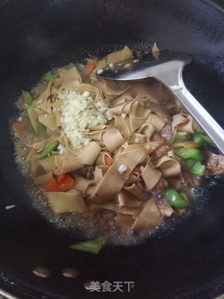 Hot Pepper Tofu Skin recipe