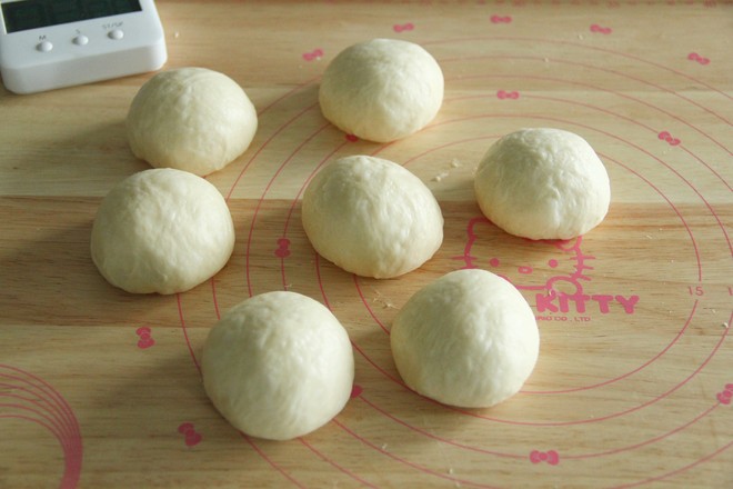 Coconut Milk Crispy Salted Egg Yolk Bread that Looks Like Egg Yolk Crisp recipe