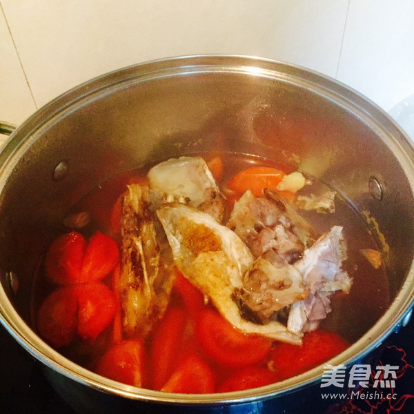 Tomato Fish Head Soup recipe