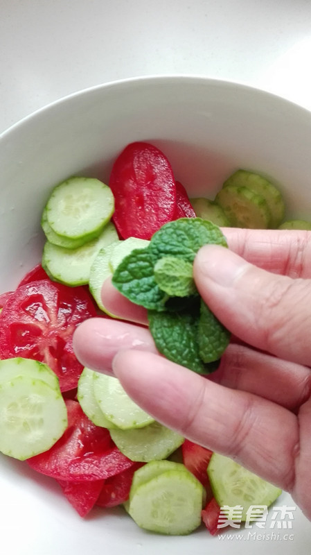 Cucumber Tomato Salad recipe