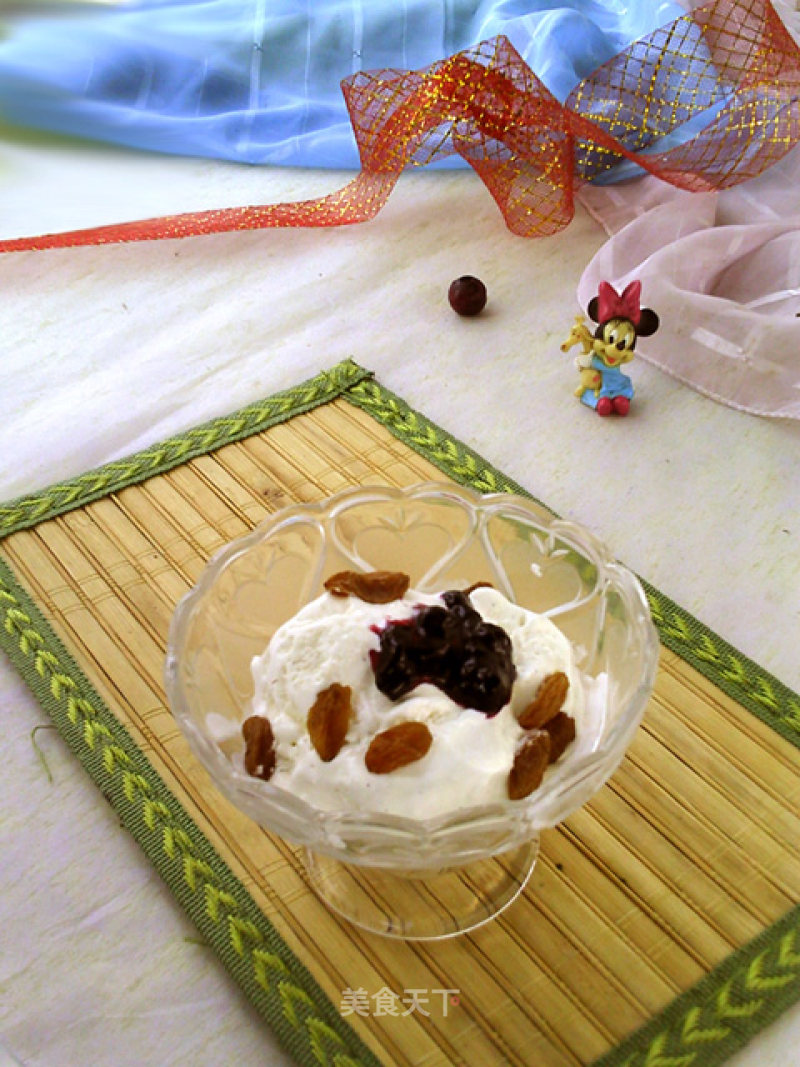 Fragrant Milk Vanilla Ice Cream recipe