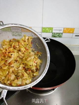 Stir-fry with Snail Head and Pickled Vegetables recipe