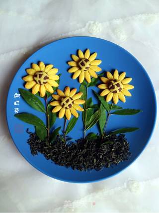 #the 4th Baking Contest and is Love to Eat Festival#sunflower Biscuits recipe