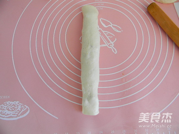 Peking Nut Candy Horseshoe recipe