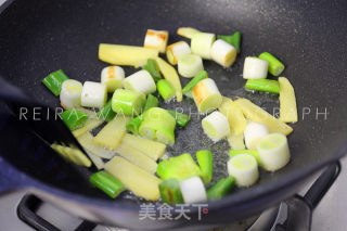 Chestnut Braised Pork Ribs recipe