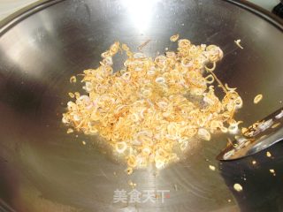 Waste Utilization ~ Cooking Fragrant and Delicious "fujian Prawn Noodles" recipe