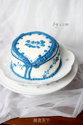 #四session Baking Contest and It's Love to Eat Festival#hand-painted Cheongsam Blue and White Porcelain Cake recipe