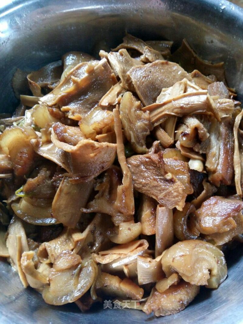 Fried Pork with Dried Bamboo Shoots recipe