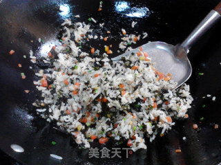 Carrot Fried Rice with Seaweed recipe