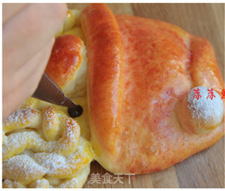 Cute Tart Tart Dripping Santa's Bread is Coming recipe