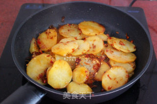Spicy Potato Chips recipe