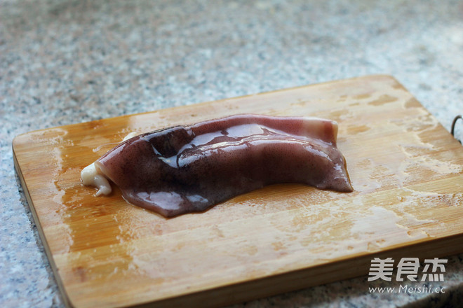 Grilled Squid with Sauce recipe