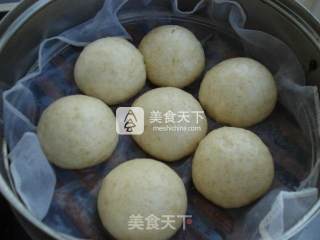 Whole Wheat Steamed Buns with Xylitol recipe