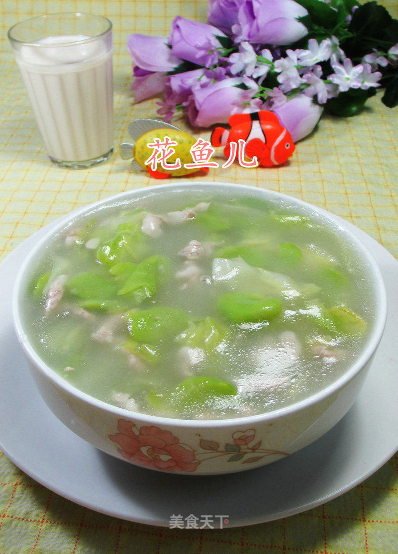 Shredded Pork, Cabbage and Broad Bean Soup recipe