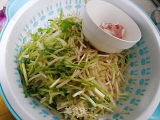 Stir-fried Cress with Shredded Pork recipe