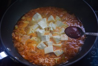 Tuna Kimchi Tofu Pot recipe