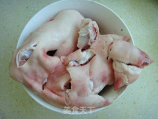 Pork Knuckle and Sea Cucumber recipe