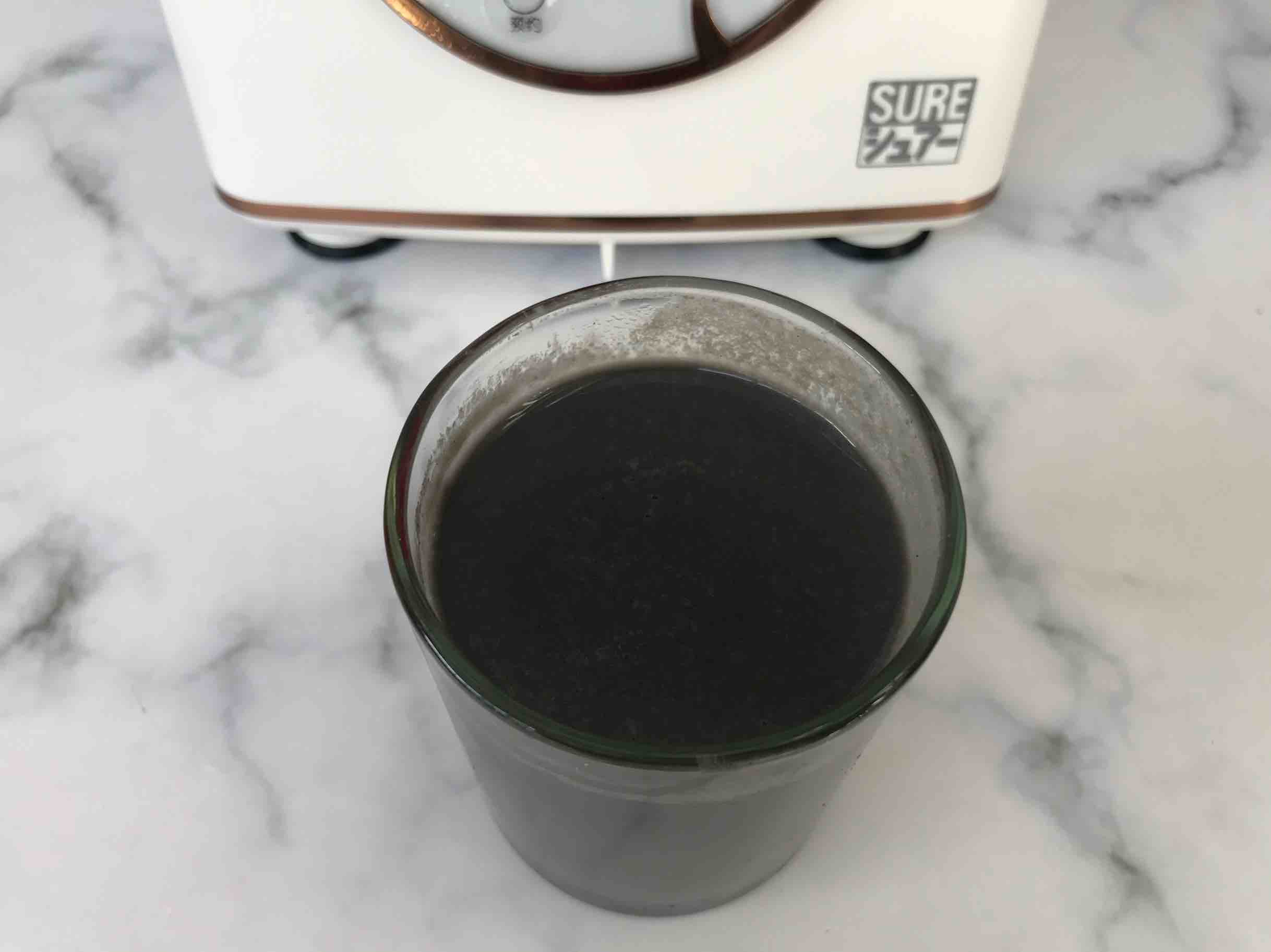 Black Sesame Soy Milk Meal Pack recipe
