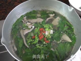 #春食野菜香#pig Liver and Wolfberry Vegetable Soup recipe