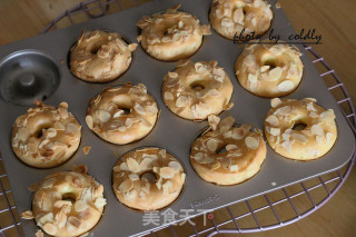 Paris Brest Puffs / Caramel Hazelnut Wheel Puffs recipe