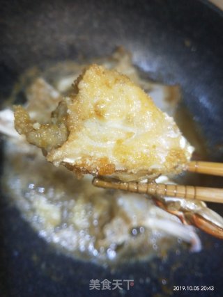 Fried Sea Crab with Ginger and Spring Onion recipe