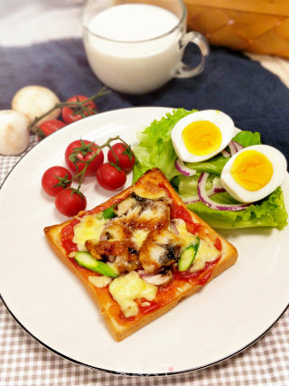 Mini Eel Toast Pizza recipe