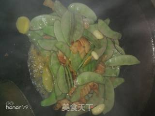 Stir-fried Lentils with Pork Belly recipe