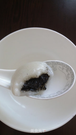 Black Sesame Glutinous Rice Balls---low Sugar and Less Oil Version recipe