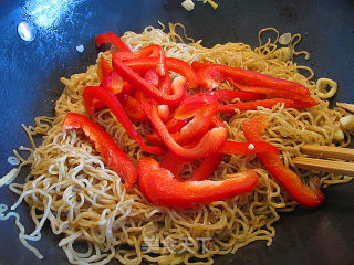 Stir-fried Egg Noodles with Mixed Vegetables-the Taste of Home recipe