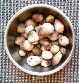 Straw Mushrooms in Oyster Sauce recipe