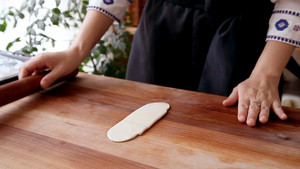 Start Making Egg Yolk Crisps from Fried Red Bean Paste (video) recipe