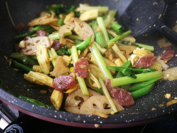 #合家欢乐# Sauce Stir-fried Mixed Vegetables recipe