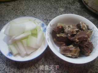 Steak Ribs and Winter Melon Soup recipe