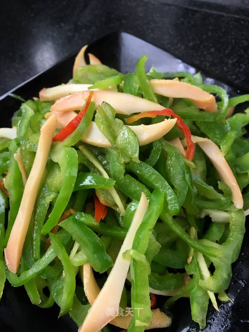 Stir-fried Golden Abalone with Green Pepper recipe