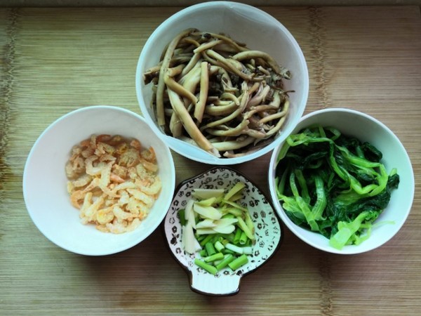 Stir-fried Chashu Mushroom and Chinese Cabbage recipe