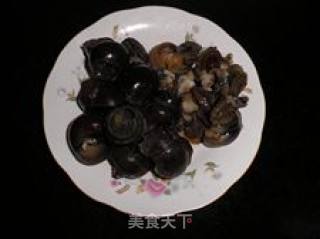 Escargot Stuffed Meat recipe