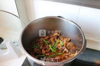 Braised Chicken with Mushrooms recipe