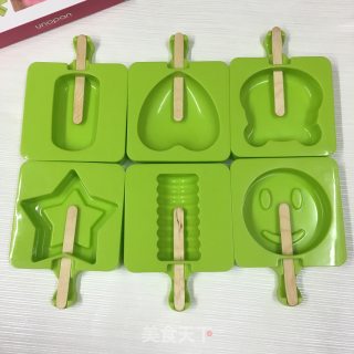 Mango Yogurt Popsicle recipe