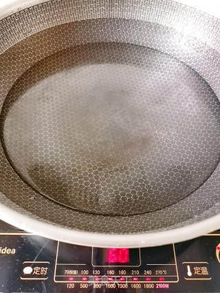 Garlic and Chopped Pepper Spinach recipe