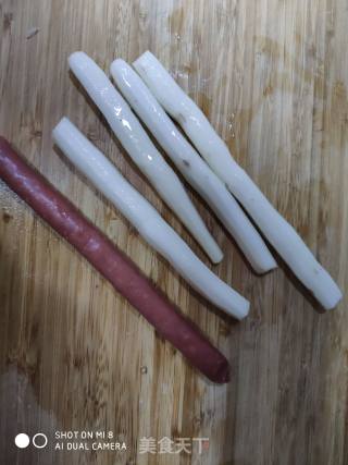 Stir-fried Sausage with Iron Bar and Yam recipe