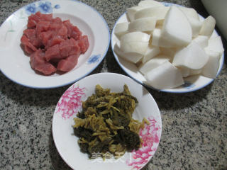 Pork Tenderloin with Pickled Vegetables and Boiled Radish recipe