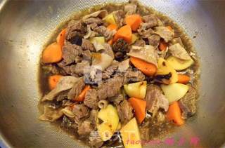 Stewed Potato Beef with Soy Sauce recipe