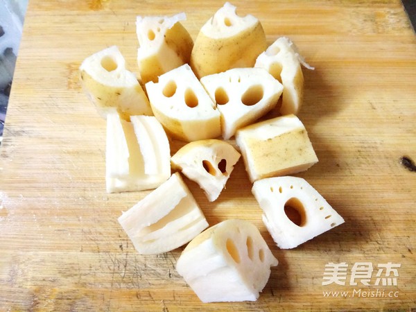 Lotus Root and Yam Laoya Soup recipe