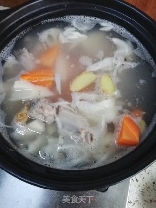 Pork Ribs, Lotus Vegetables and Carrot Soup recipe