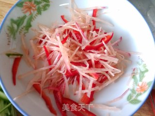 Spicy Cold Rice Noodles recipe