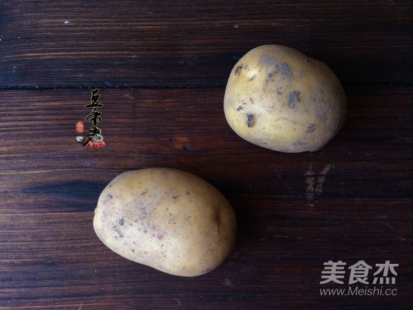 Shredded Potato with Black Bean Sauce and Chili Sauce recipe