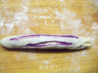 Purple Sweet Potato Bread Roll recipe