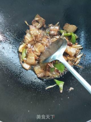 Stir-fried Pork Belly with Sauce recipe