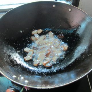 Spicy Scrambled Egg Skin Bacon recipe