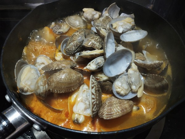Tom Yum Goong Seafood Pot recipe